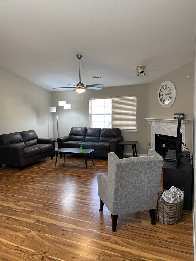 4847 W Ponca St, Fayetteville, AR 72704 House Rental in Fayetteville