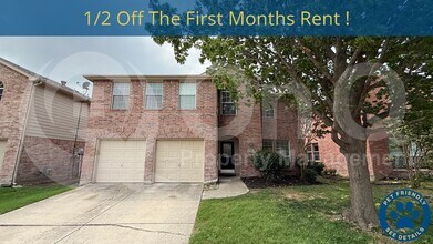 Building Photo - 2208 Lanshire Dr