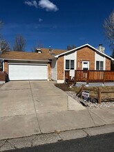 Building Photo - 2429 Eagle Dr