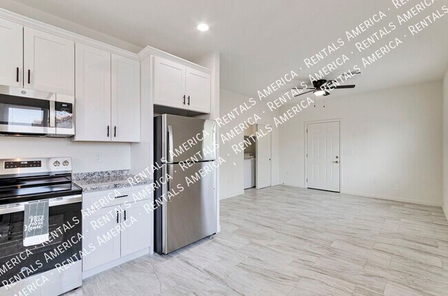 Foto del edificio - 3727 N Stone Ave