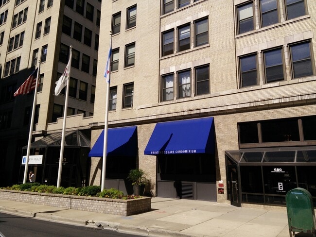 Foto del edificio - 640 S Federal St