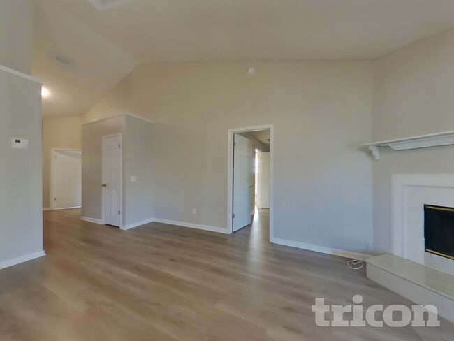 Building Photo - 3177 Trishas Ct