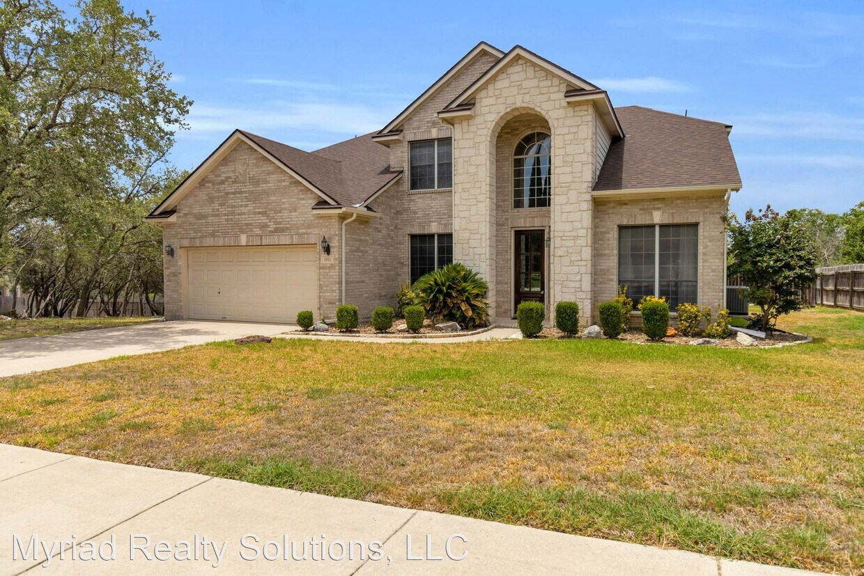 4 br, 3.5 bath House 19411 Desert Oak House Rental in San Antonio
