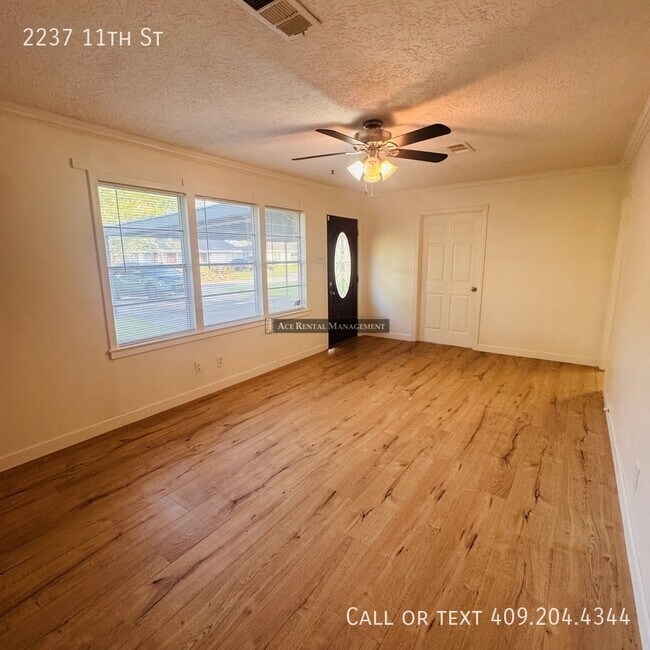 Foto del edificio - 2237 11th St