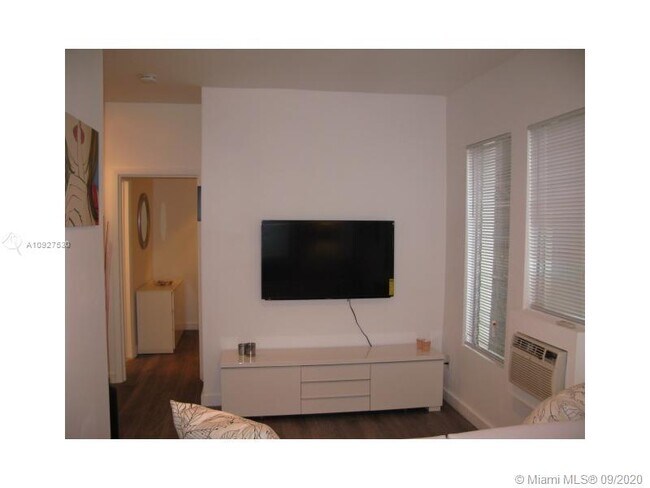 Foto del edificio - 842 Meridian Ave