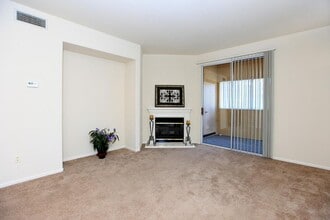 Interior Photo - Villa Toscana