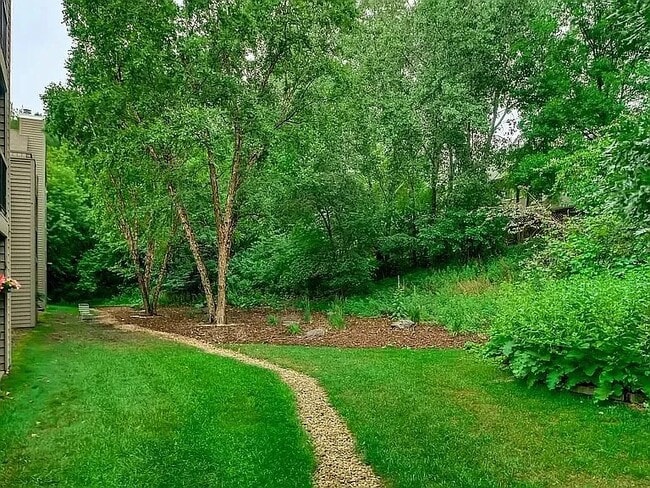 Building Photo - 6010 Chasewood Pky