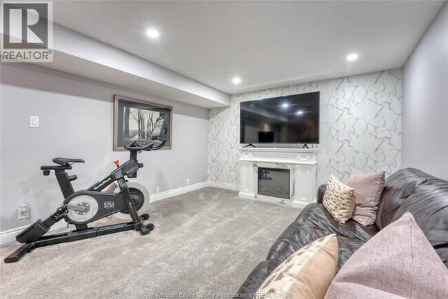 Photo du bâtiment - 1260 Laurendeau Ave