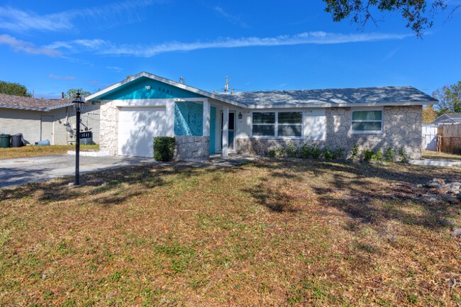 Foto del edificio - 8641 Lantana Dr