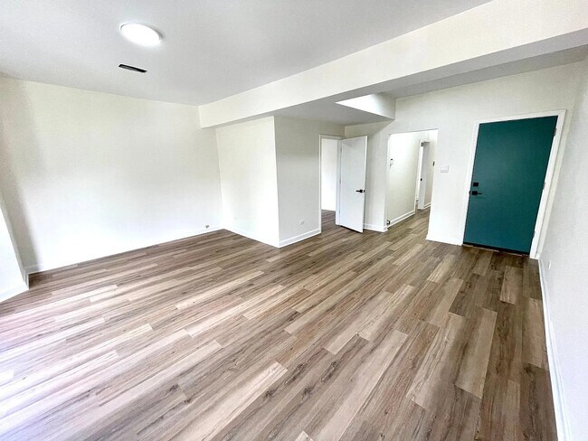 Foto del edificio - 5623 S Prairie Ave