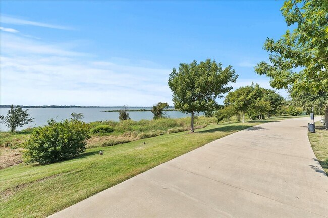 Foto del edificio - 7621 Sunset Blvd