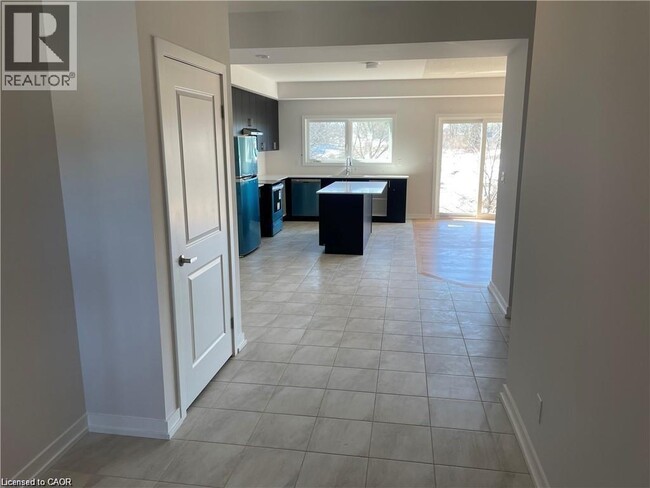 Building Photo - 26 Trailside Dr