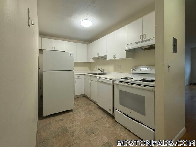 Foto del edificio - 66 Homer Ave