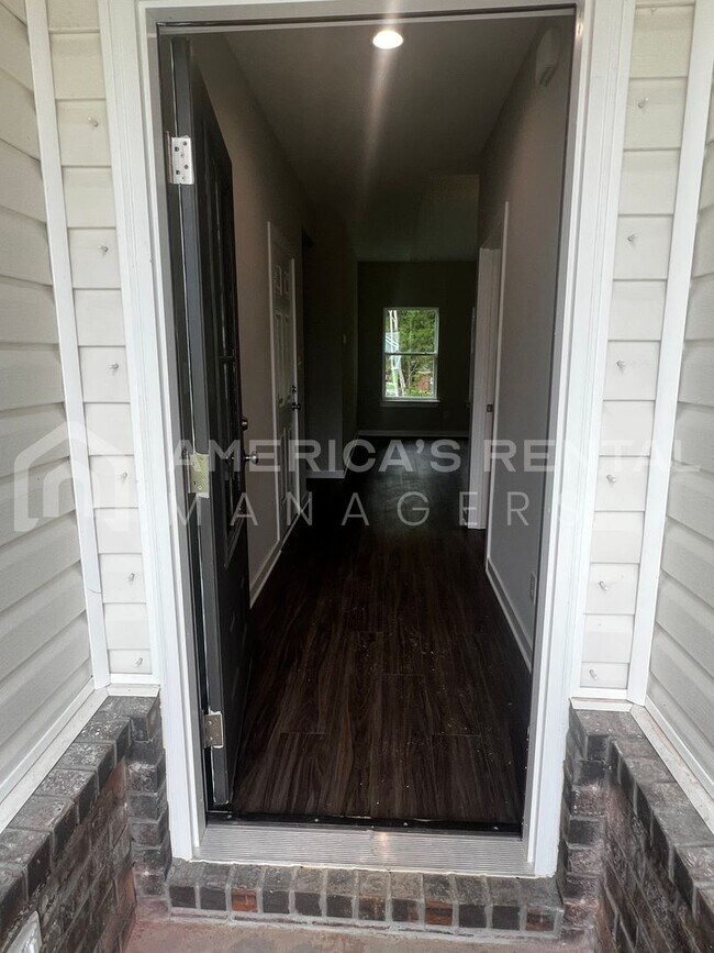 Building Photo - Home for Rent in Bay Minette, AL!! View with 48 Hours Notice!