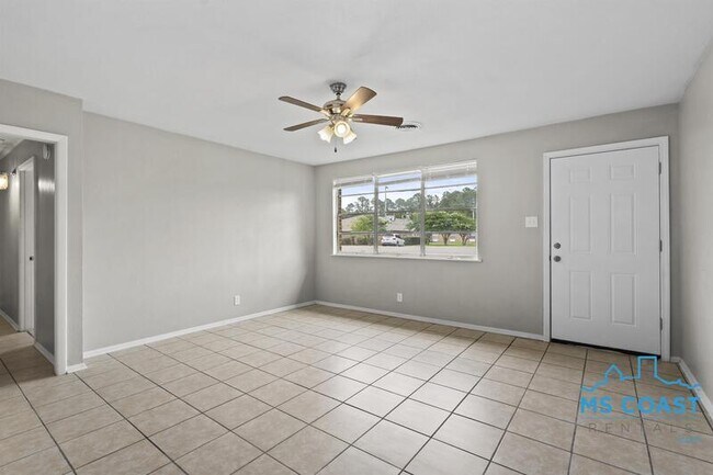 Building Photo - 1521 Broad Avenue