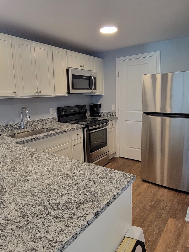 Riverview Apartments Located Near OSU Campus Apartments in Columbus