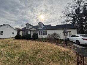 Building Photo - 2509 Covert Ave