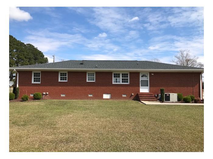 Foto del edificio - 438 La Grange Rd