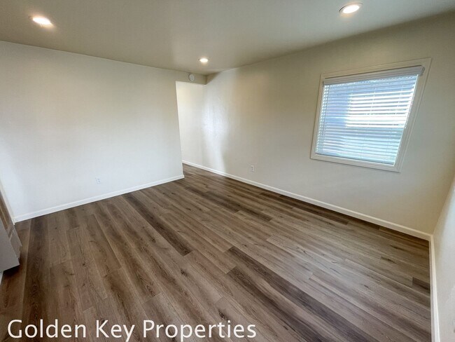 Foto del edificio - Remodeled 2-bedroom, 1 bathroom apartment ...
