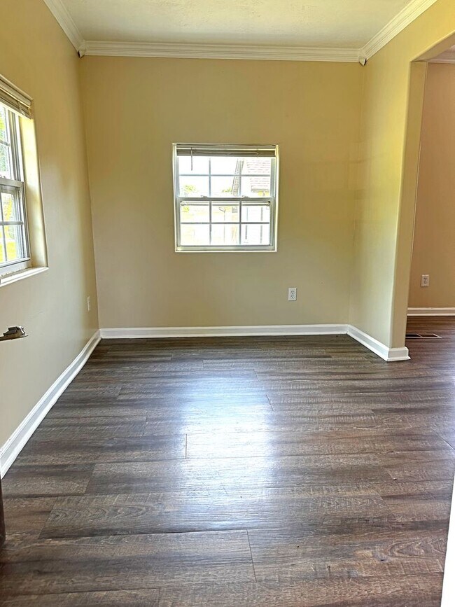 Building Photo - Maryville City single family home