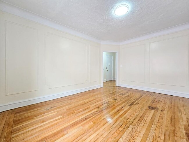 Foto del edificio - 1 bedroom in MOUNT VERNON NY 10550