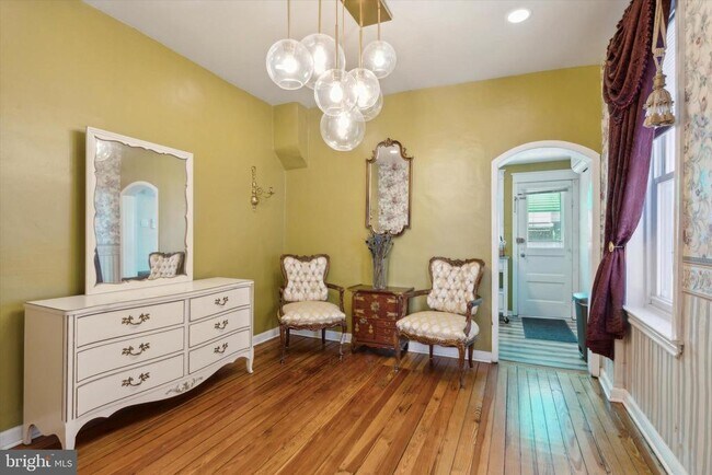 Foto del edificio - 3147 Edgemont St