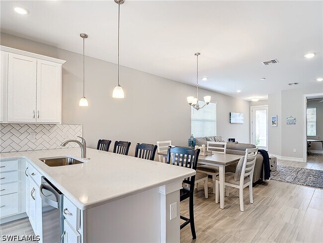 Building Photo - 16701 Seasons Coast Dr