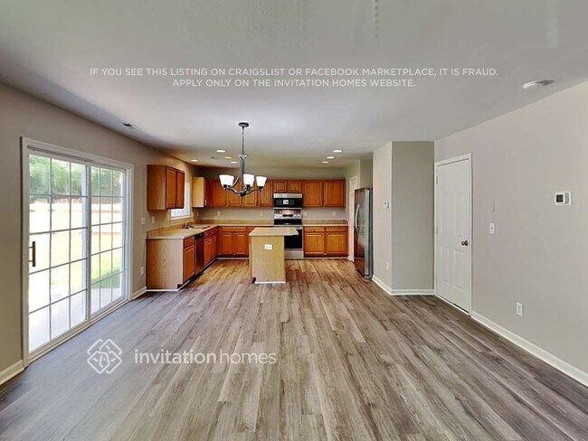 Foto del edificio - 4336 Stone Mountain Dr