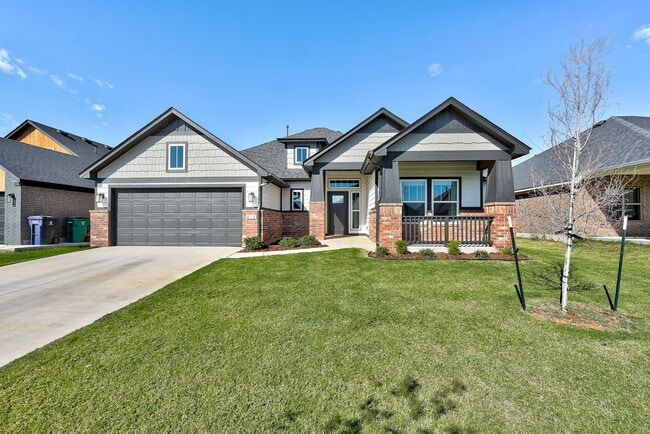 Exterior - 817 Scully Rd