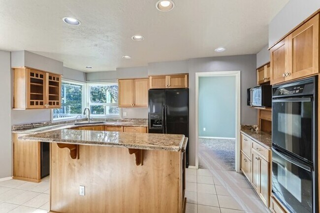 Foto del edificio - 3002 Hunter Ct, West Linn, OR, 97068
