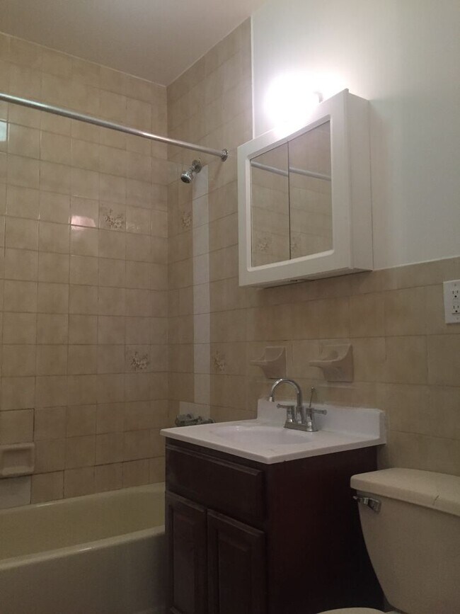 Foto del edificio - 400 Ocean Pkwy