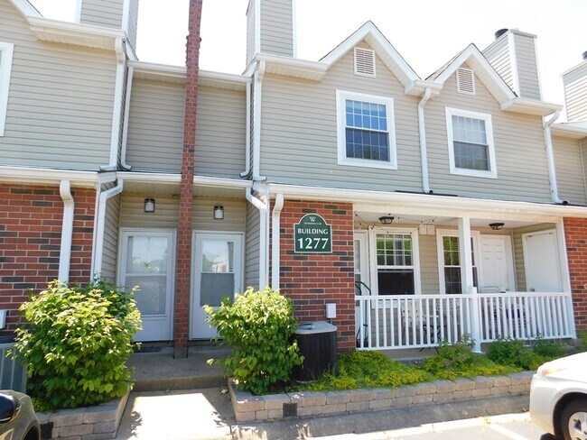 Foto del edificio - 1277 Wyndham Ln