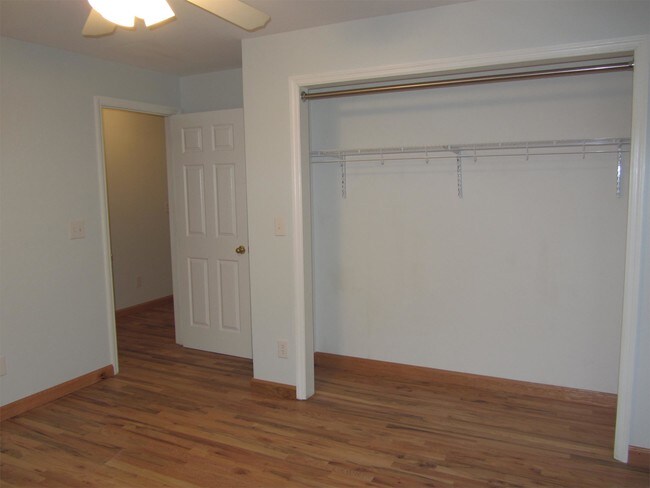 Building Photo - 1300 Cedar Shoals Dr
