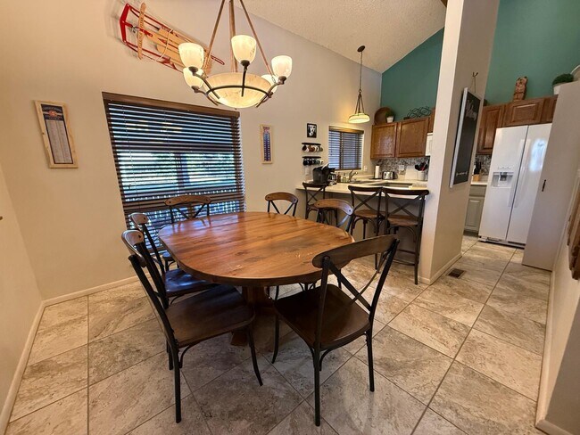 Building Photo - 145 Davis Cup Dr