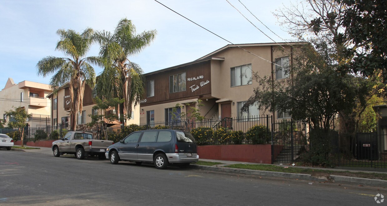 Building Photo - Highland Trade Winds