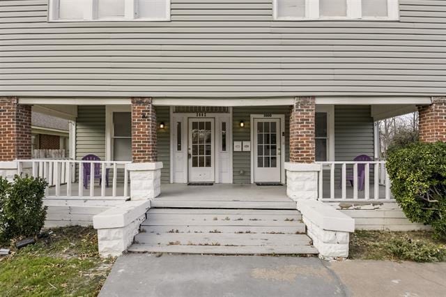 Building Photo - 3002 S Jennings St