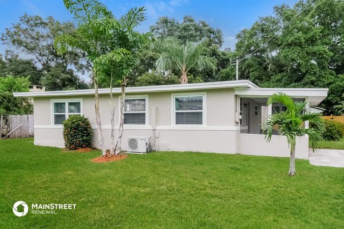 Primary Photo - 1909 GLEN ECHO LN, CLEARWATER, FL 33760