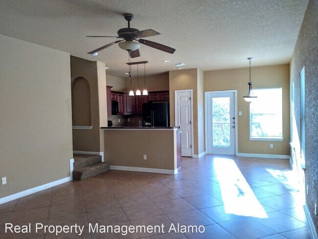 Building Photo - 3 br, 2.5 bath House - 7418 Moss Brook #102