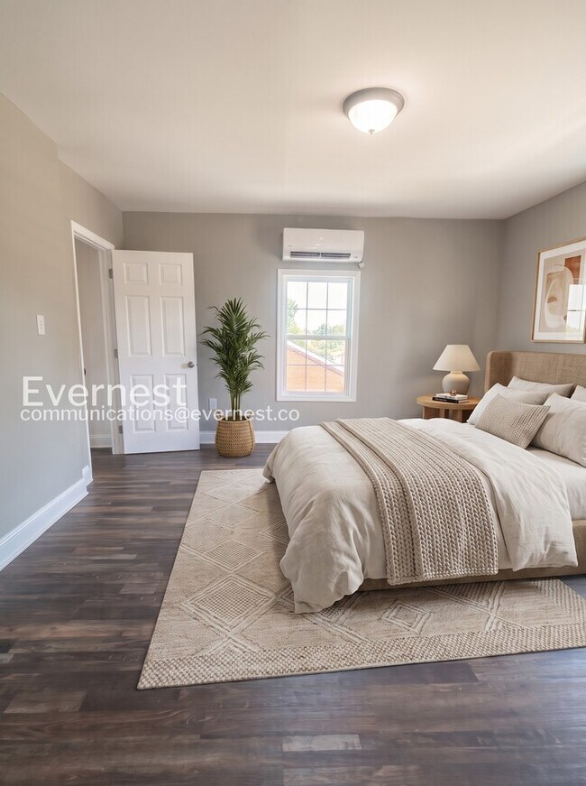 Foto del edificio - 2 Bed/1 Bath Condo with Modern Amenities / Vouchers Accepted / Available Now!