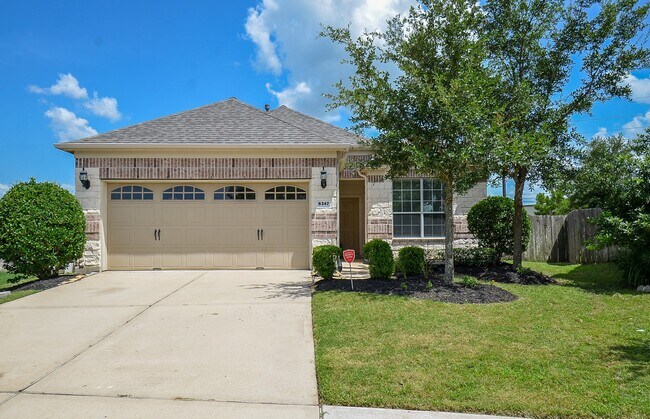 Building Photo - 6347 Alpine Trail Ln