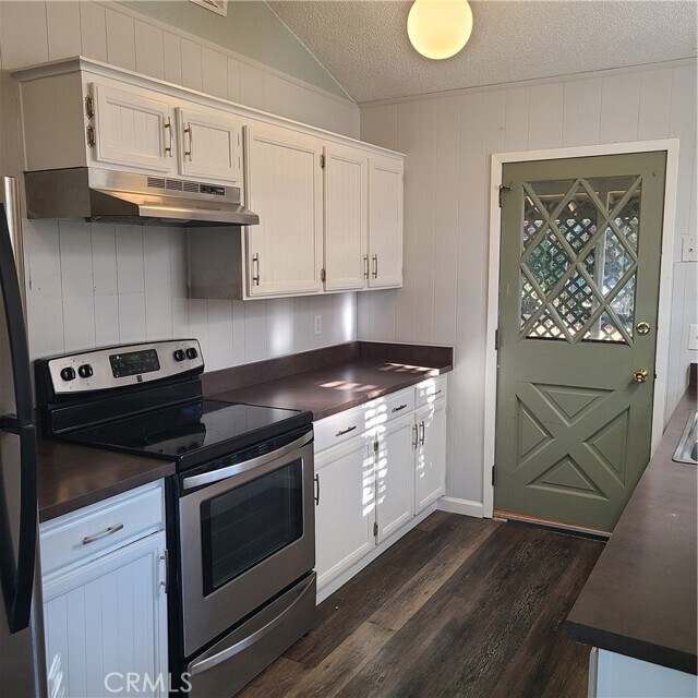 Building Photo - 2856 Riviera Heights Dr