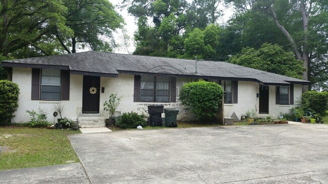 Photo - 2022 Hollywood Dr Townhome