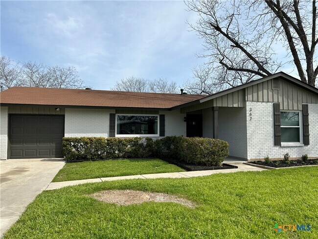 Building Photo - 362 Lockener Ave