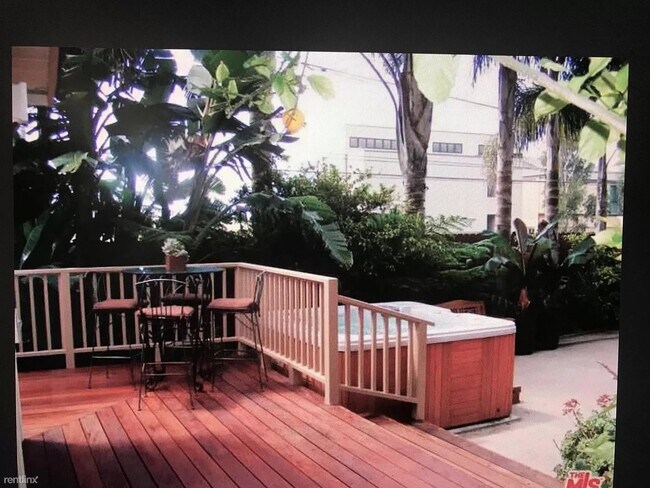 Foto del edificio - 4 br, 2 bath House - 21003 Pacific Coast H...