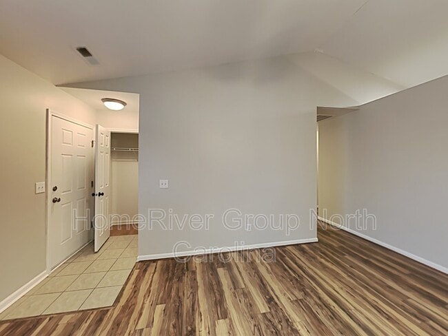 Foto del edificio - 108 Brighton Dr