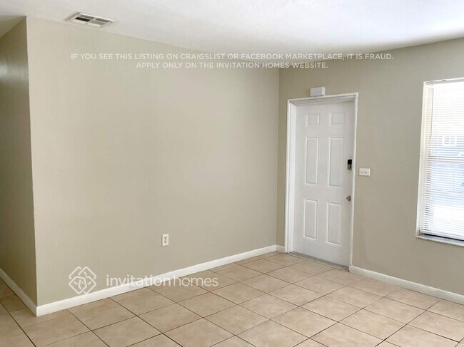 Foto del edificio - 641 N 68th Way