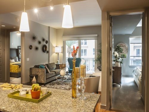 Foto principal - 2724 Kipling St