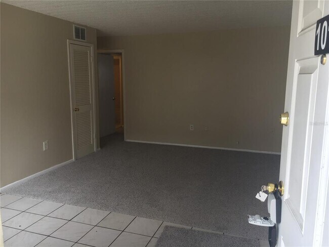 Building Photo - 1347 Baywatch Loop
