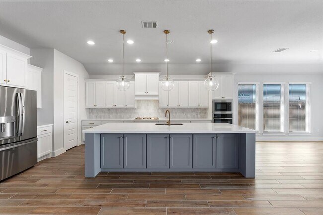 Foto del edificio - 8516 Picnic House Path