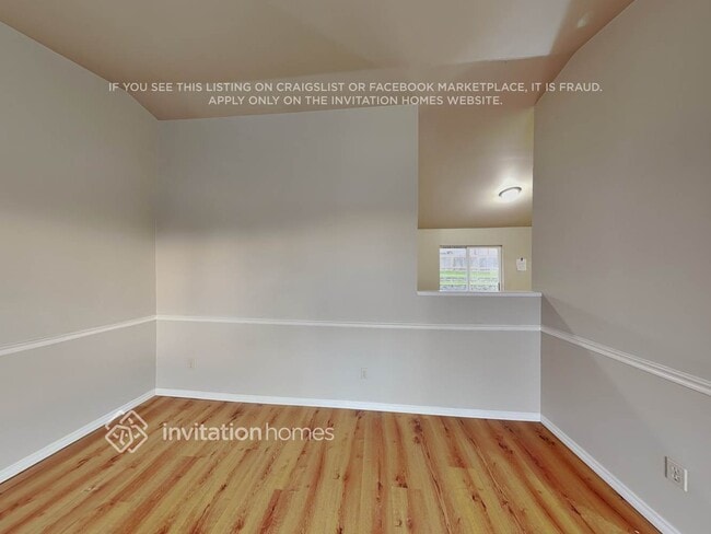 Building Photo - 5125 69th Ave NE